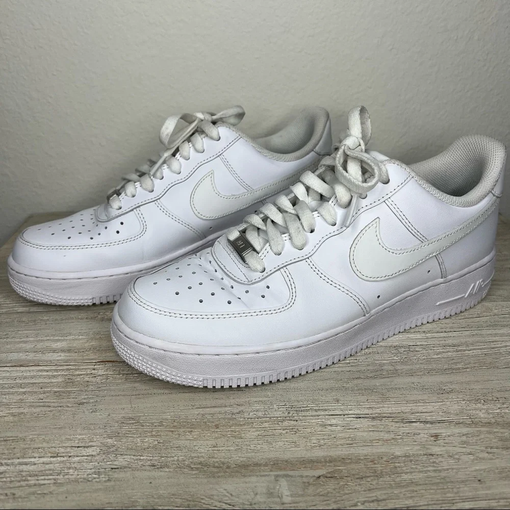 Nike - Air Force 1 ’07 White - Picture 1 of 11